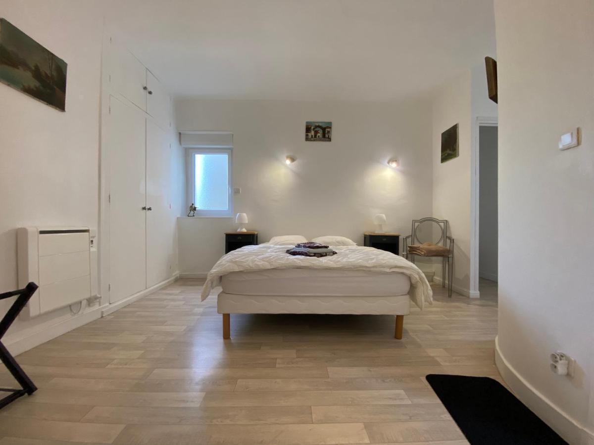 Chambre & Salle De Bain Privee - Lv 33 Argenton Sur Creuse Exterior foto